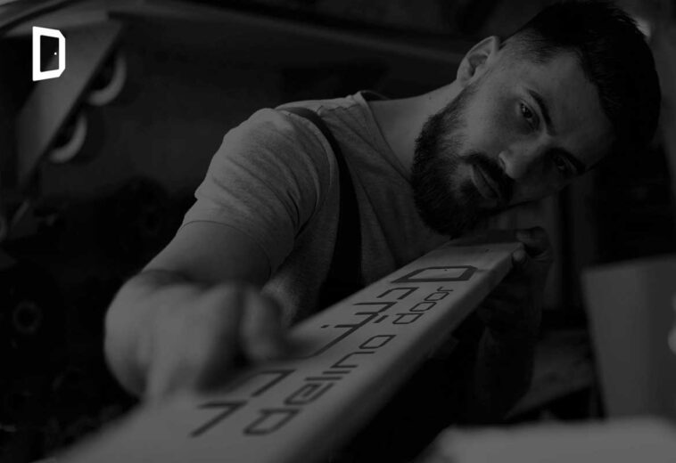 طراحی و مشارکت در کارخانه درب ضد سرقت