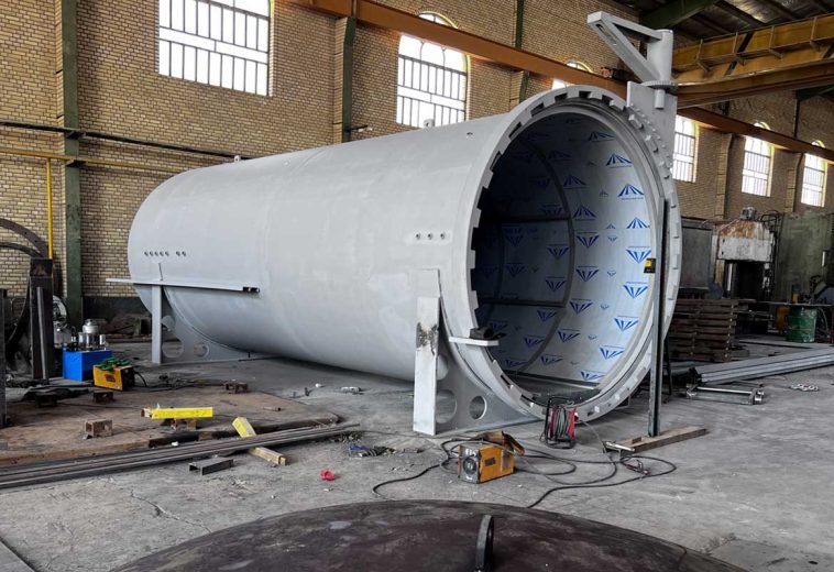 طراحی و تولید دستگاه آتوکلاو